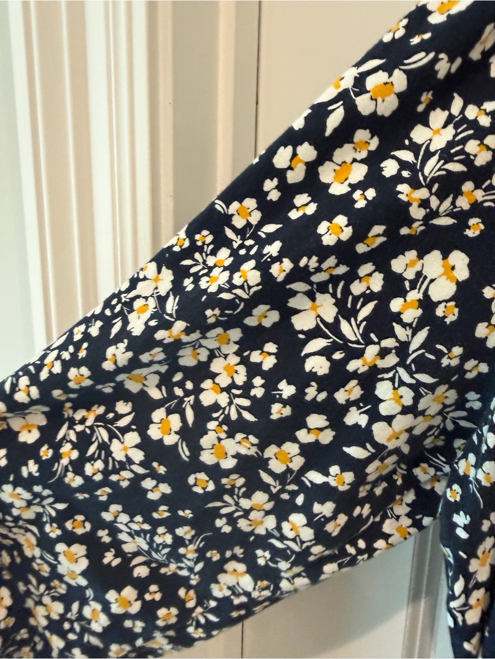 J. Jill Floral Smocked Tunic with Yellow Blooms Size Large - Picture 12 of 14